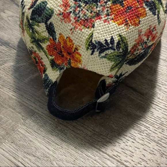 💐Make me an offer💐 AE Floral Ball Cap - Picture 3 of 5